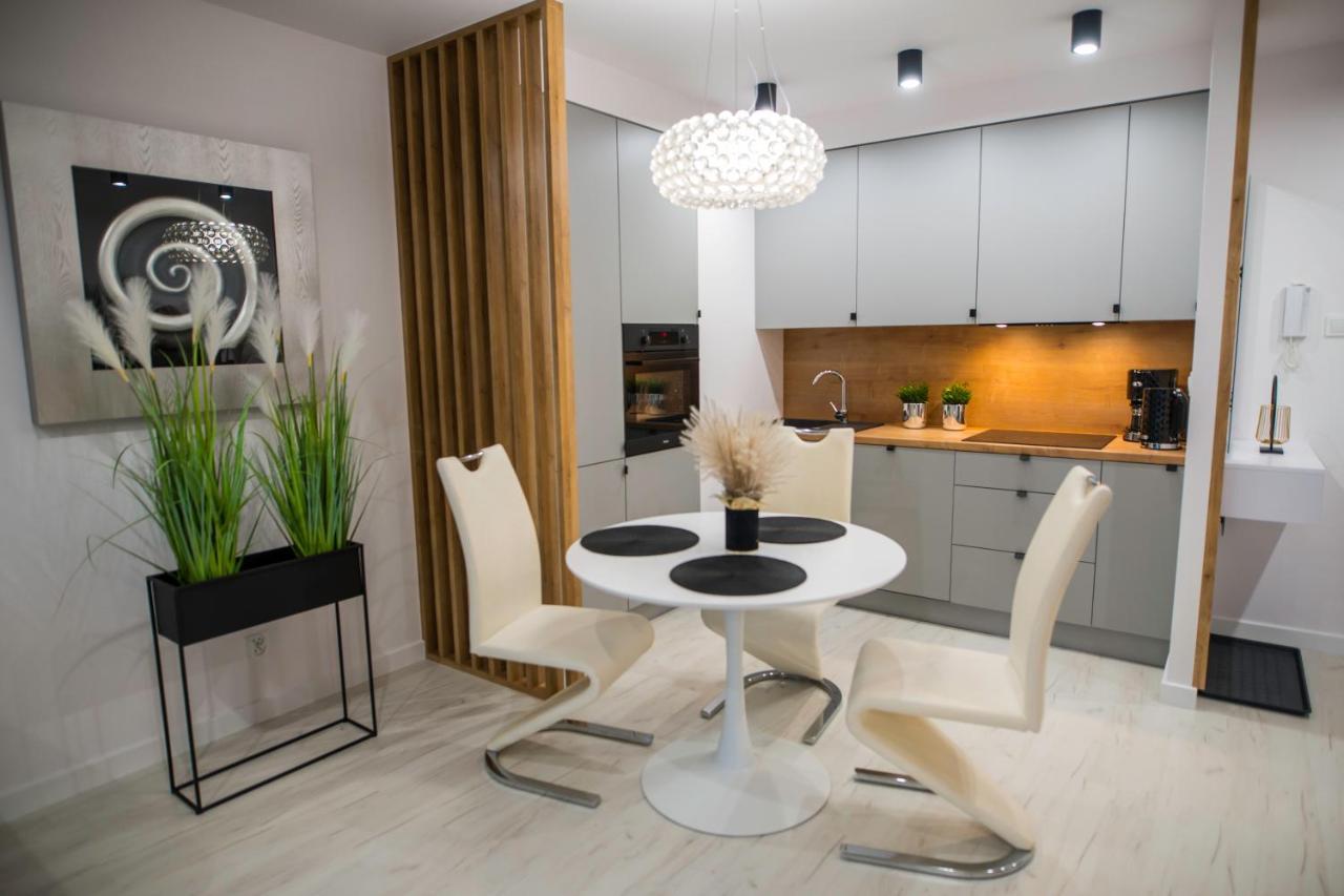 Nowoczesny Apartament Ludova Biskupiec  Dış mekan fotoğraf