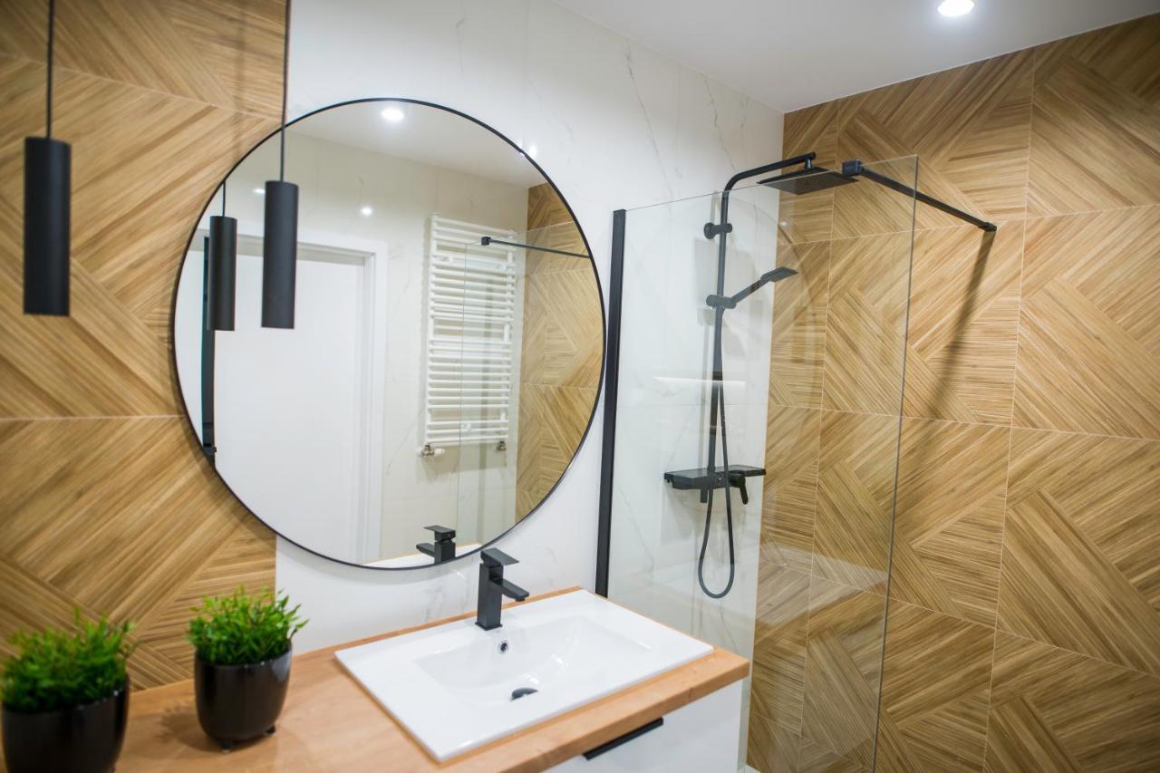 Nowoczesny Apartament Ludova Biskupiec  Dış mekan fotoğraf